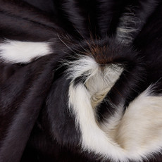 Cowhide Rug OCT25-110 (210cm x 190cm)