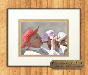 Pope Benedict Kissing an Infant 8x10 Matted Print with Commemorative Plate Pope Benedict Kissing an Infant 8x10 Matted Print with Commemorative Plate