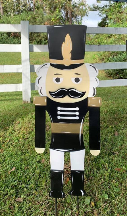 Outdoor Metal Art Nutcracker