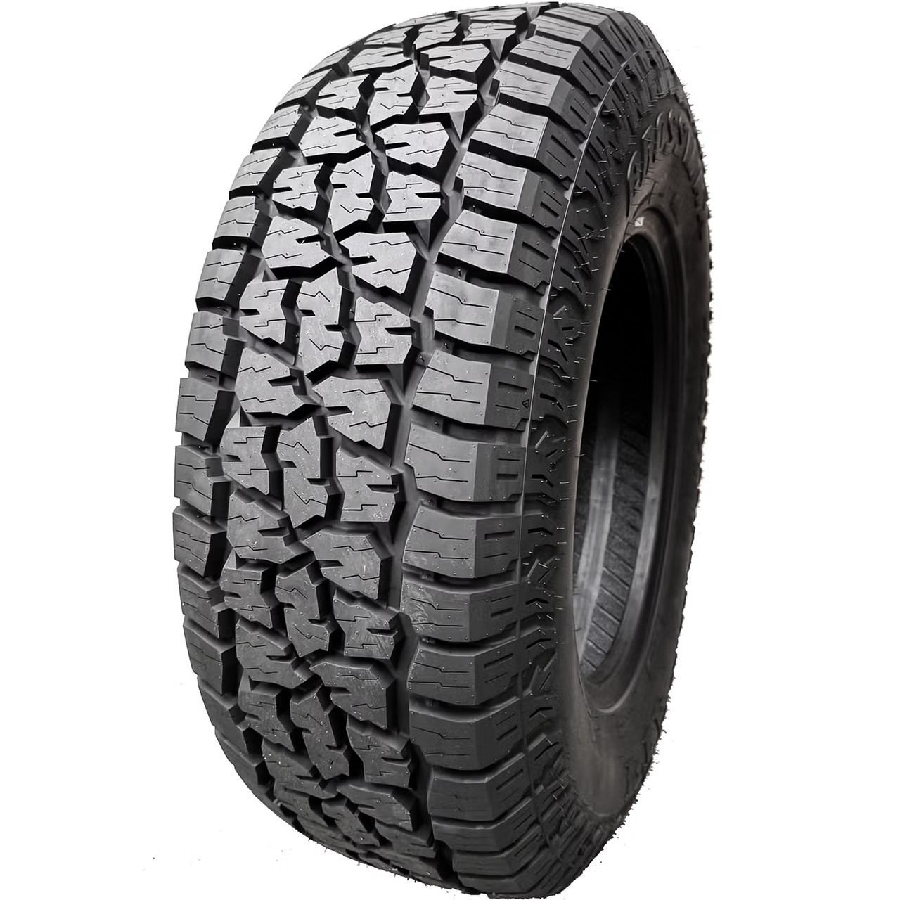 Crossmax AT-1 LT 275/70R18 125/122S E (10 Ply)