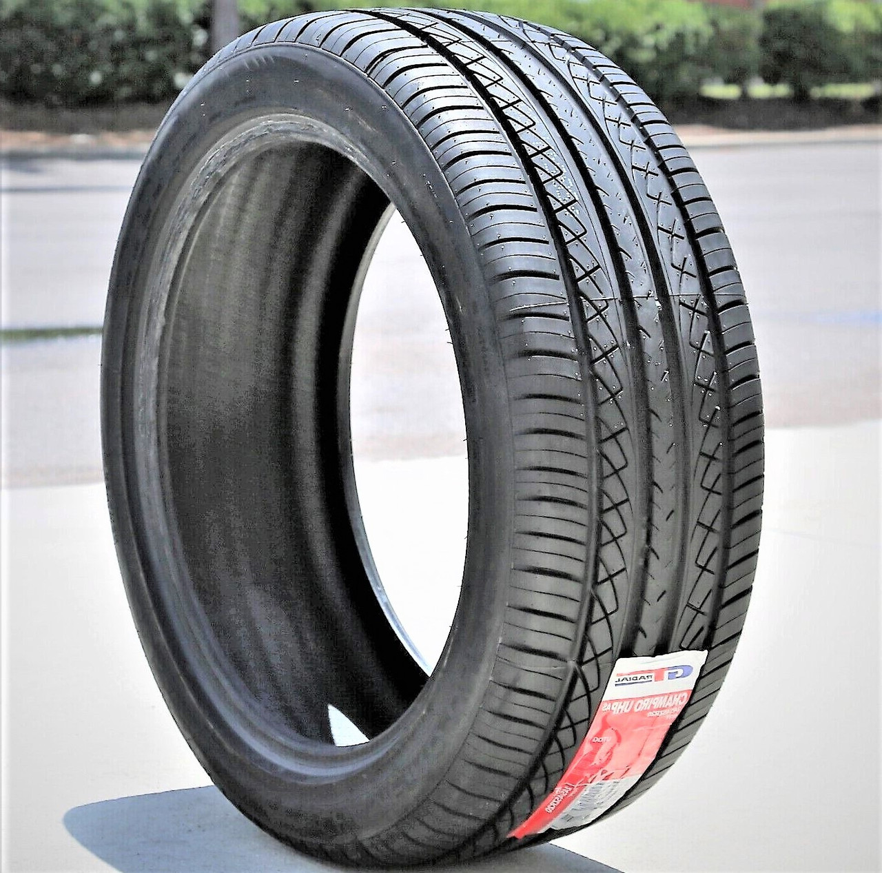 GT Radial Champiro UHP A/S 225/50R16 ZR 92W
