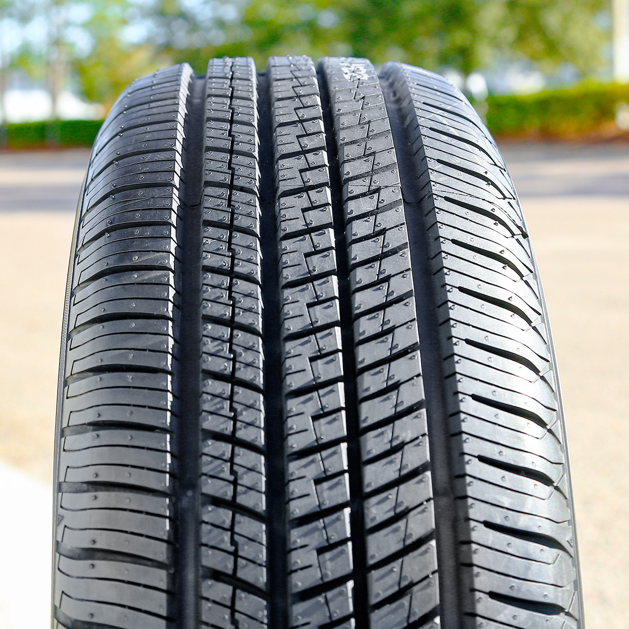 Yokohama AVID Ascend GT 245/45R18 96V AS A/S All Season Tire