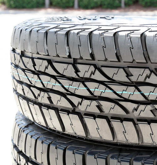 ムータ Free Shipping! Sumitomo Encounter AT LT265/75R16 123/120R E