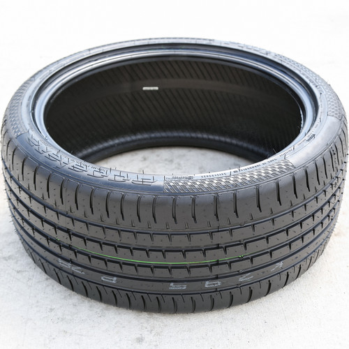 Accelera Phi 2 275/35R18 ZR 99Y XL