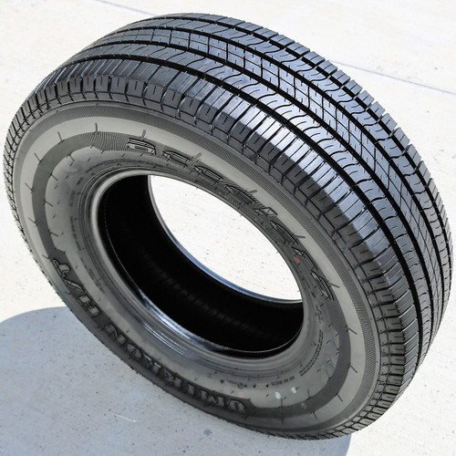 uranos Accelera Omikron H/T 215/70R16 100H