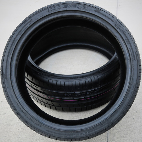 Accelera Iota ST68 265/40R21 ZR 105Y XL