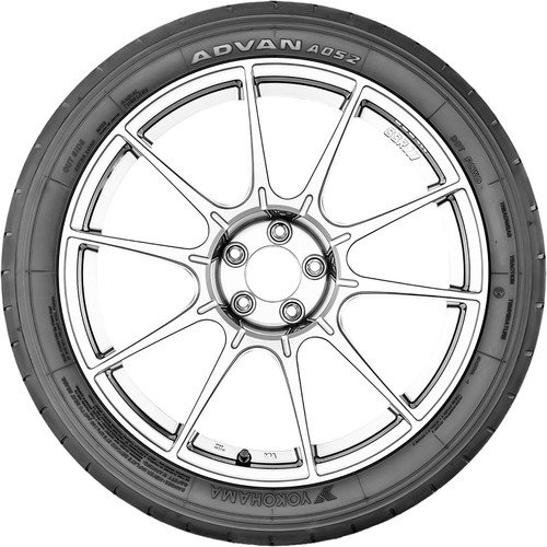 Yokohama Advan A052 265/35R18 97Y XL