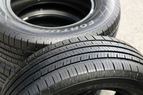 Fortune Perfectus FSR602 235/60R18 103V