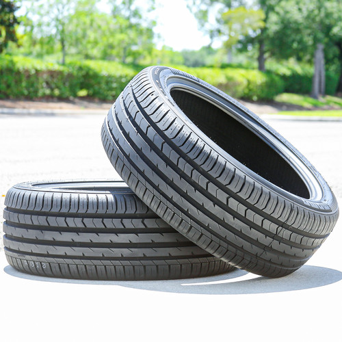 MOMO Toprun M300 AS Sport 245/45R17 ZR 99Y XL