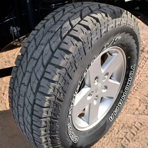 Yokohama Geolandar A/T G015 265/70R17 113T AT All Terrain Tire