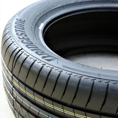 Bridgestone Alenza 001 235/60R18 107W