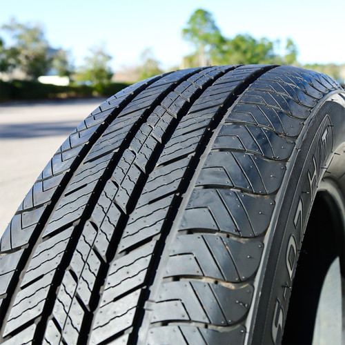 Goodtrip GS-07 H/T 235/55R18 104V XL