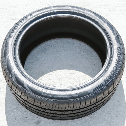 Evoluxx Capricorn UHP 275/40R18 103Y XL