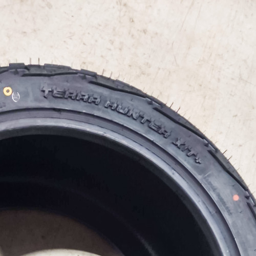 Venom Power Terra Hunter X/T+ LT 35X15.50R24 118Q E (10 Ply)