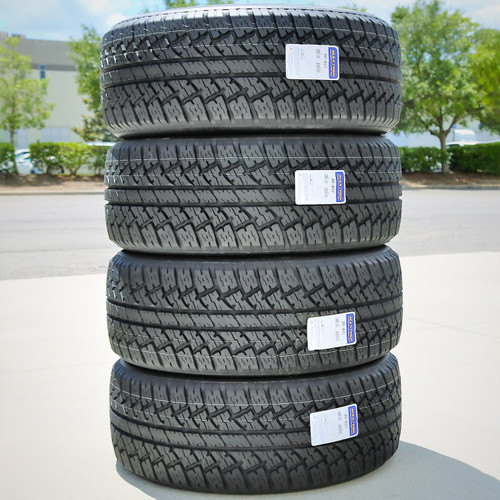 Maxtrek SU-800 A/T 265/65R17 112S