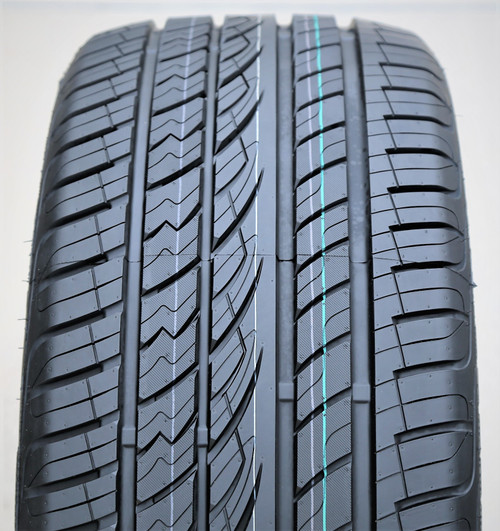 Maxtrek Fortis T5 305/40R22 114V XL