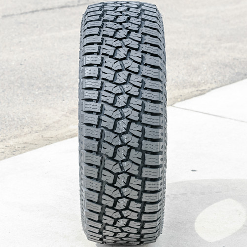 Dcenti DC88 AT 265/60R18 110T