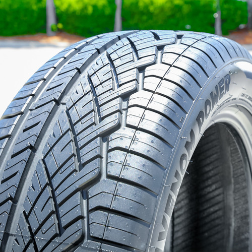 Venom Power Covert Grip ASP 275/40R20 ZR 106W XL