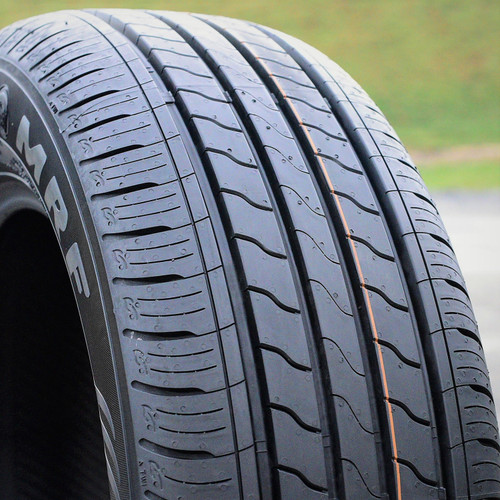 MRF Wanderer Street N2 215/60R16 95H
