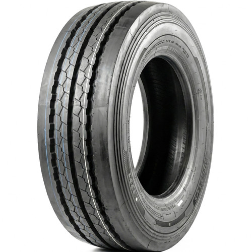 Accelus TR11 235/75R17.5
