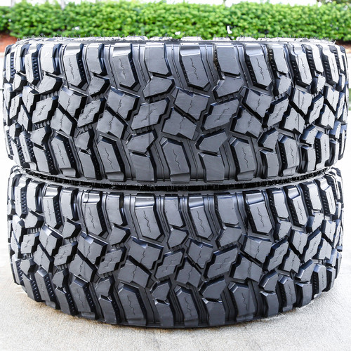 Cooper Discoverer STT Pro LT 305/70R16 124/121Q E (10 Ply)