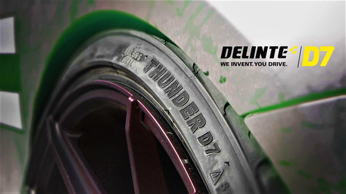 Delinte Thunder D7 225/40R19 ZR 93W XL