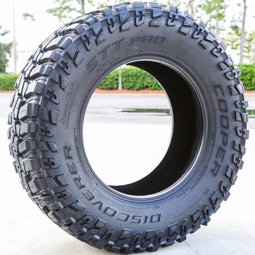 Cooper Discoverer STT Pro LT 35X12.50R20 121Q E (10 Ply)