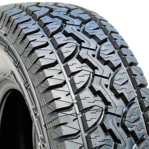 GT Radial Adventuro AT3 235/75R15 105S XL