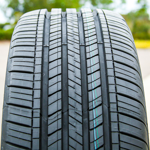 Goodyear Eagle Touring 235/40R19 96V XL