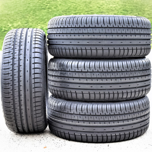 Accelera Phi-R 235/45R17 ZR 97W XL