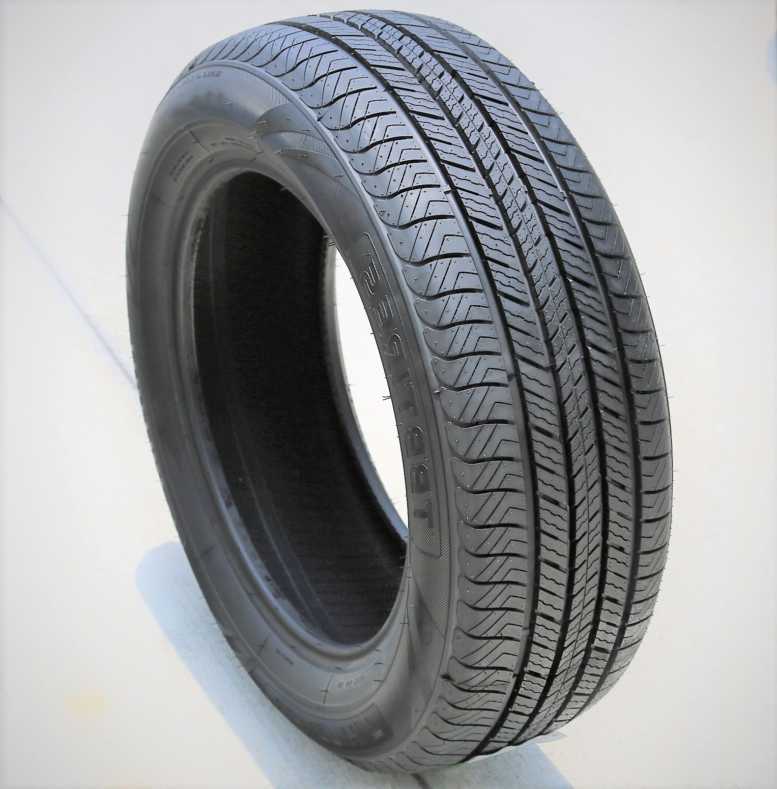 Ｔ Lexani Mach-E LX-Twenty High Performance Tire LXST202040020