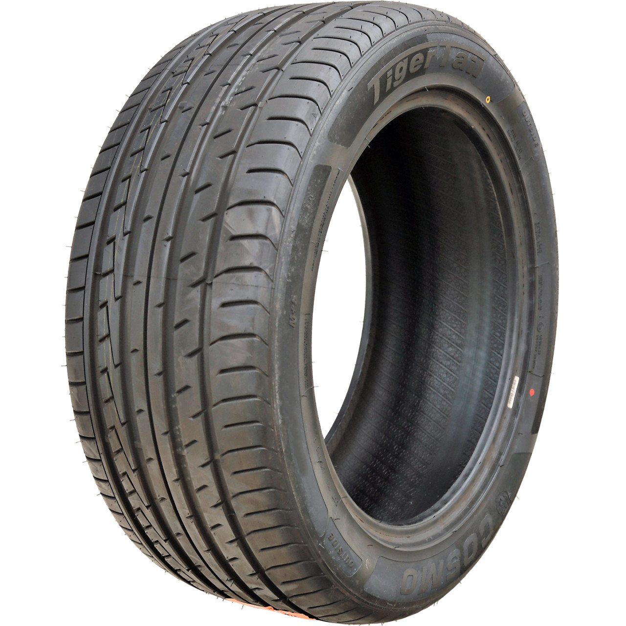 Cosmo TigerTail 285/35R22, All Season, High Performance tires.