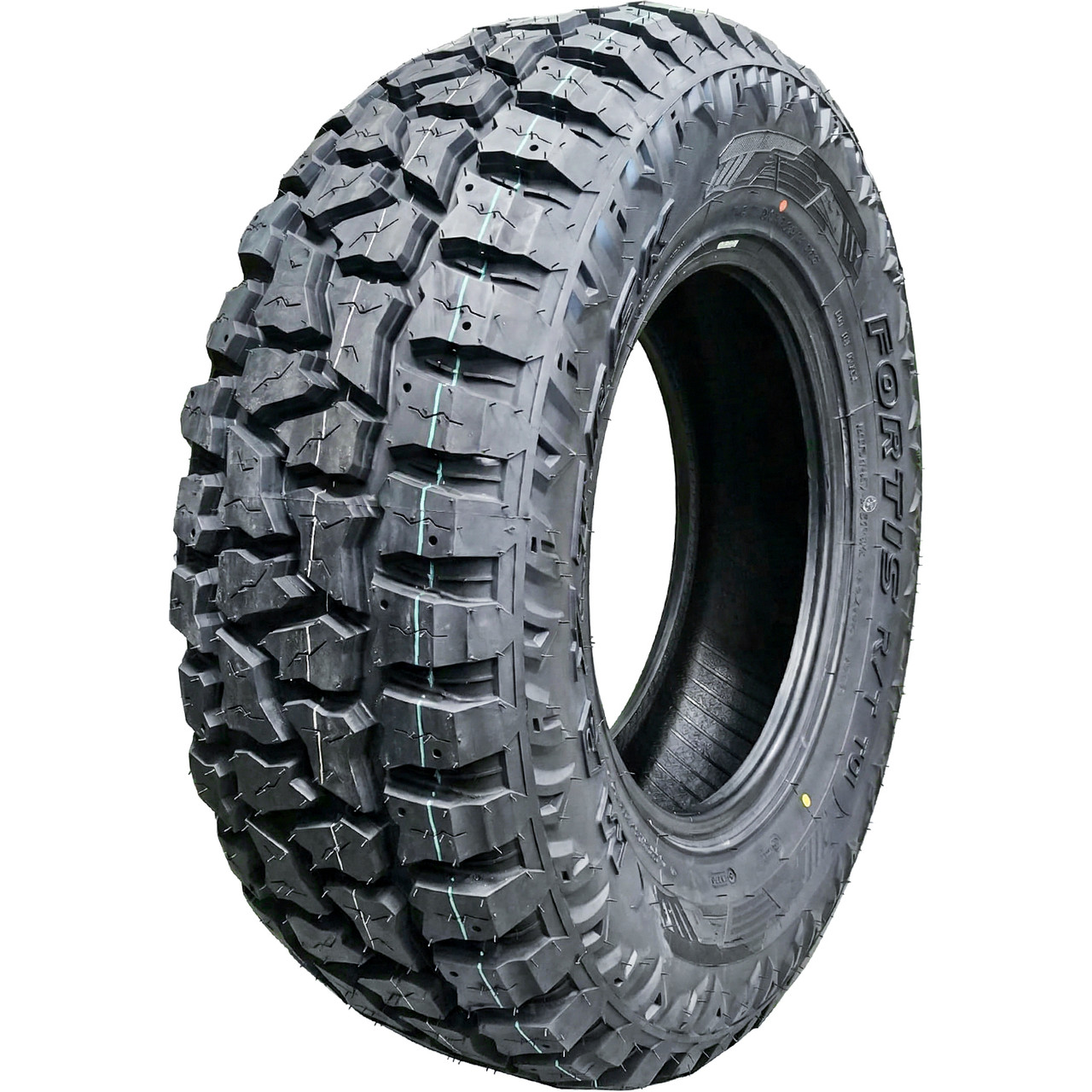 Maxtrek Ditto RX 305/70R16, All Season, Rugged Terrain tires.