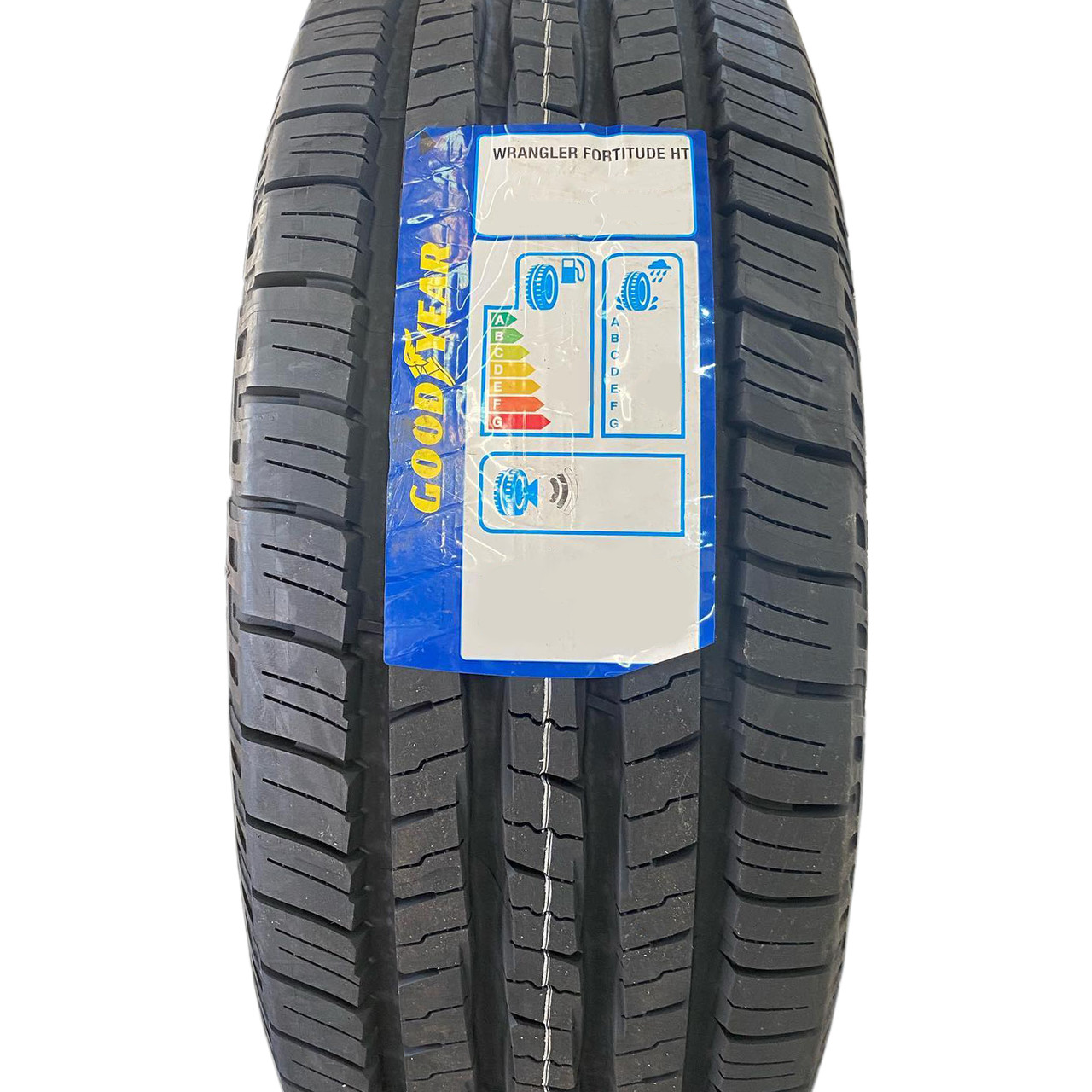 Photos - Tyre Goodyear Wrangler Fortitude HT 265/70R17, All Season, Highway tires. 