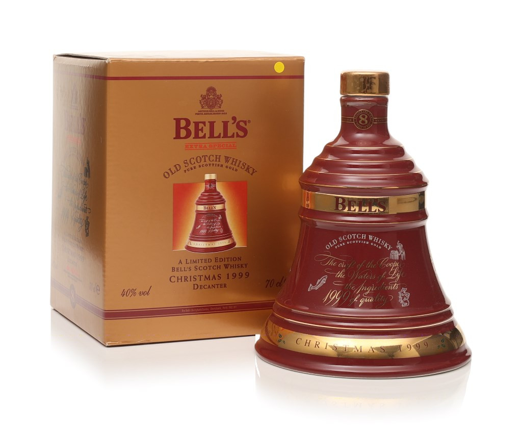 ウイスキー Bells Old Scotch Whisky Bell's 1999 Christmas Decanter 70cl Whisky | Master Of Malt