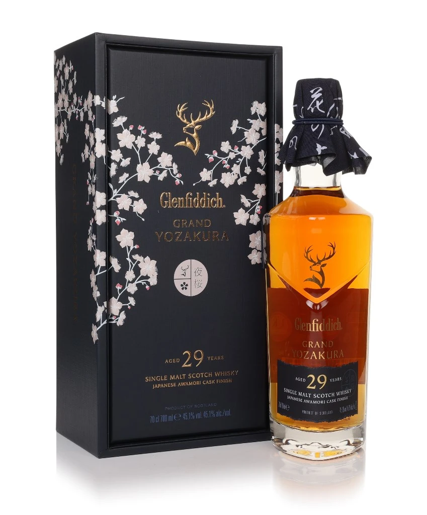 Glenfiddich Glenfiddich 29 Year Old - Grand Yozakura Glenfiddich 29 Year Old - Grand Yozakura 70cl • 45.1%