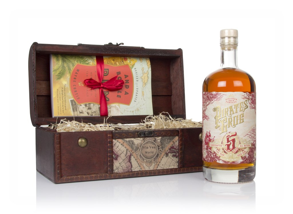Pirate's Grog 5 Year Old Gift Chest 70cl