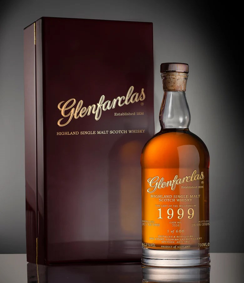 Glenfarclas 25 Year Old 1999 (cask 7516) - Millenium Release 70cl