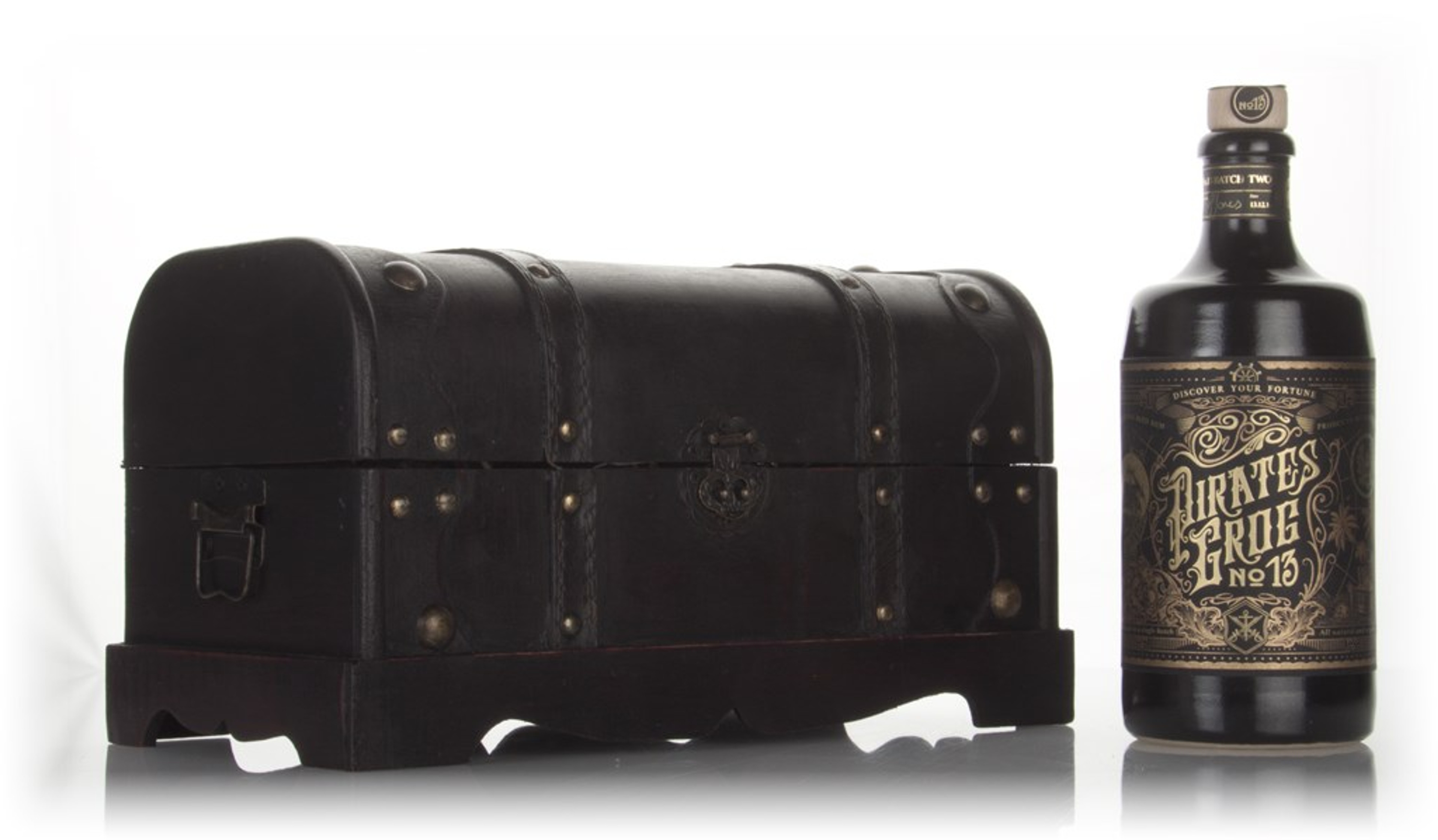 Pirate's Grog No.13 Gift Chest 70cl