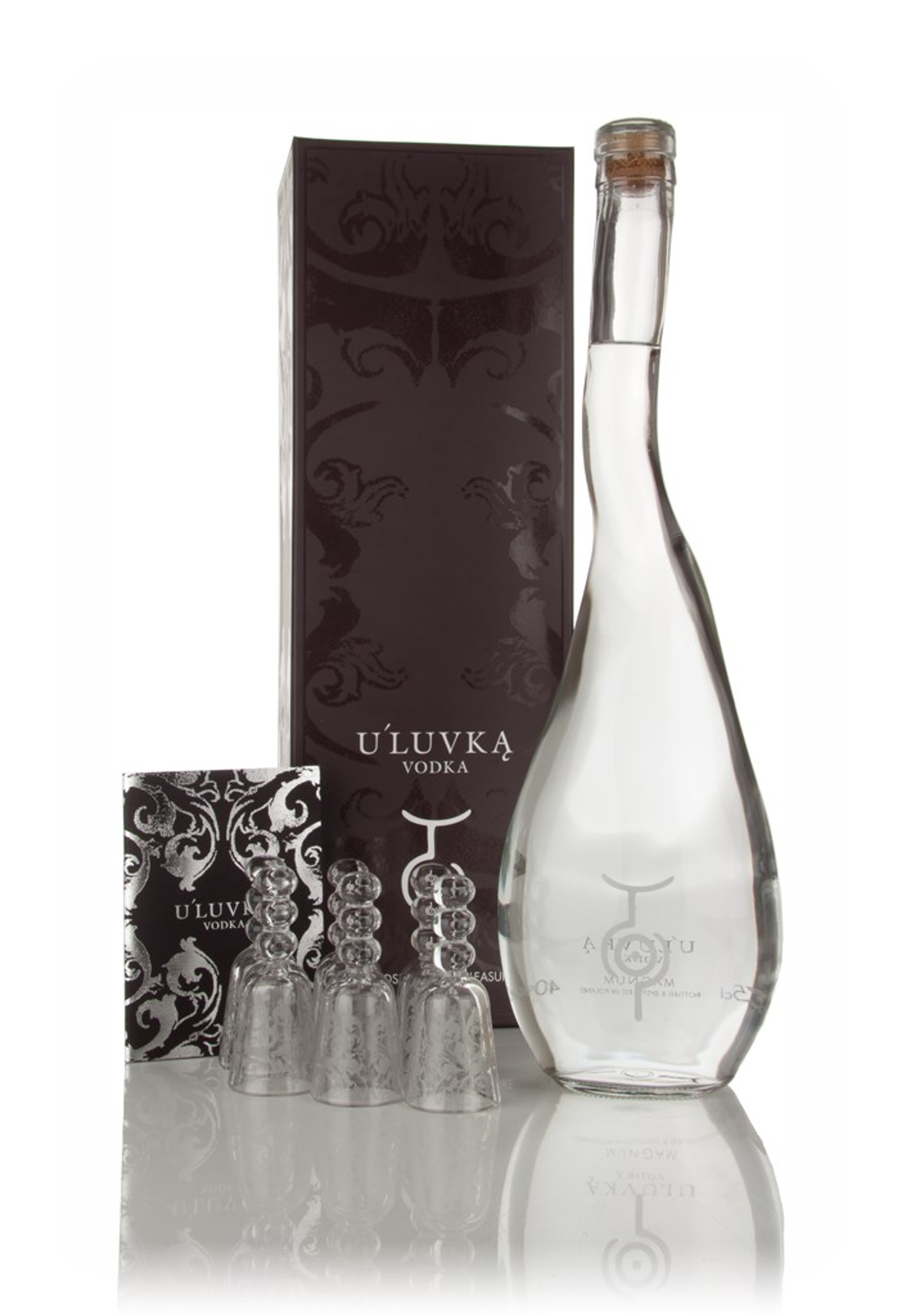U'Luvka Magnum Gift Pack with 6x Glasses (1.75l) 175cl