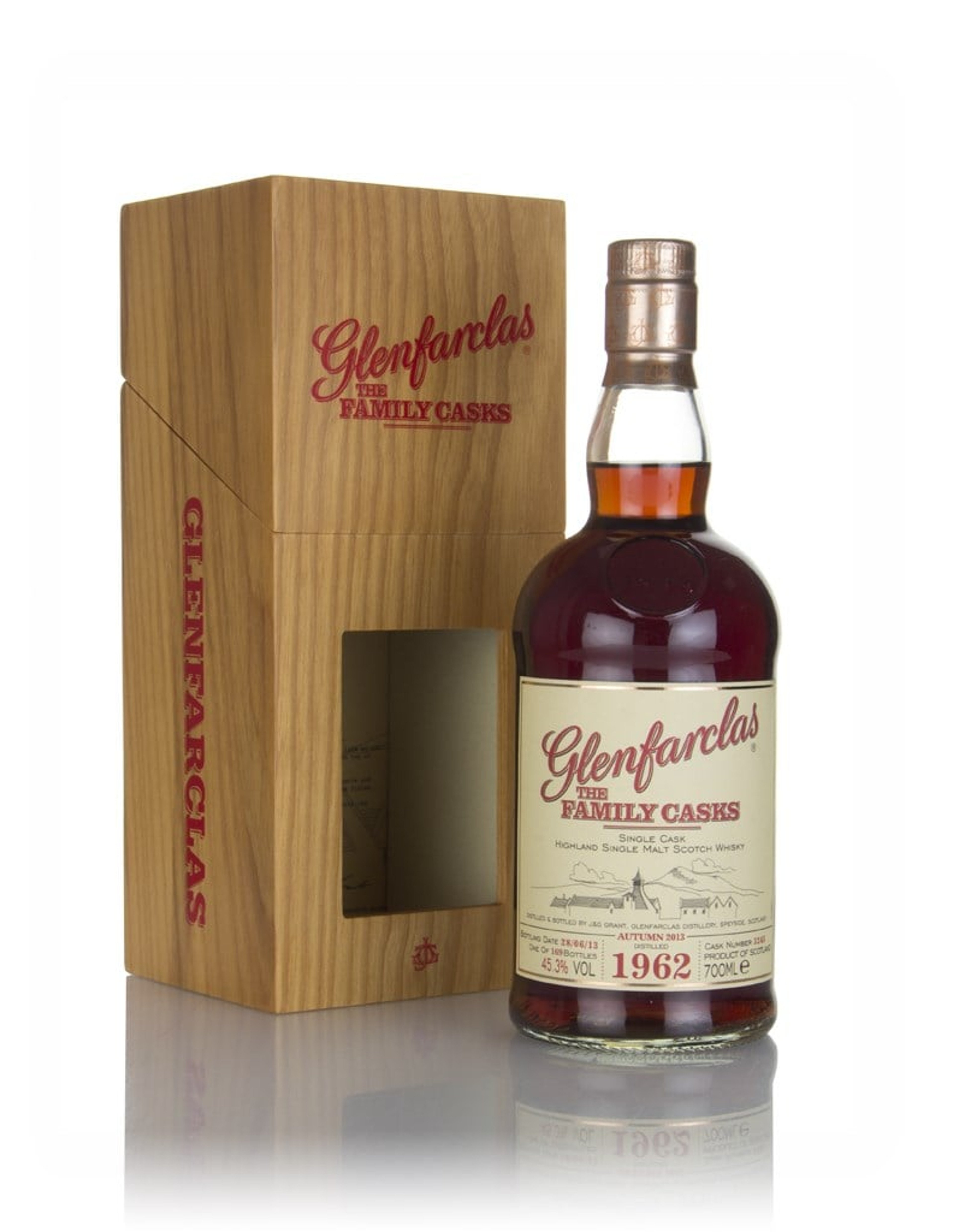 Glenfarclas 1962 (cask 3245) Family Cask Autumn 2013 Release 70cl