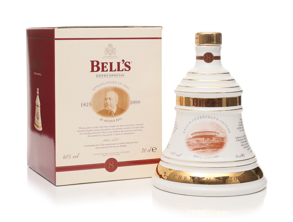 Bell's 2000 Christmas Decanter 70cl