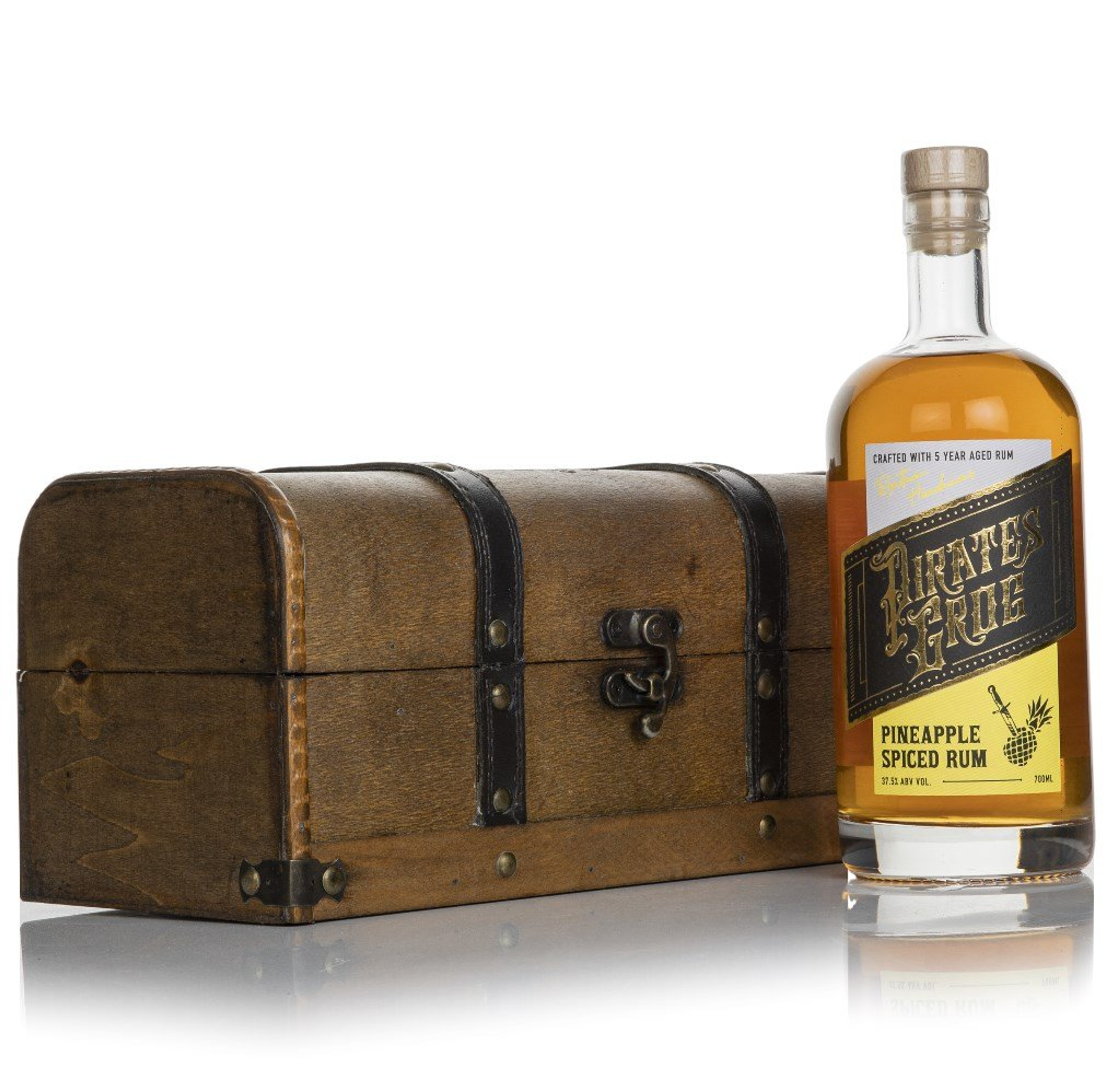 Pirate's Grog Pineapple Spiced Rum Gift Chest 70cl