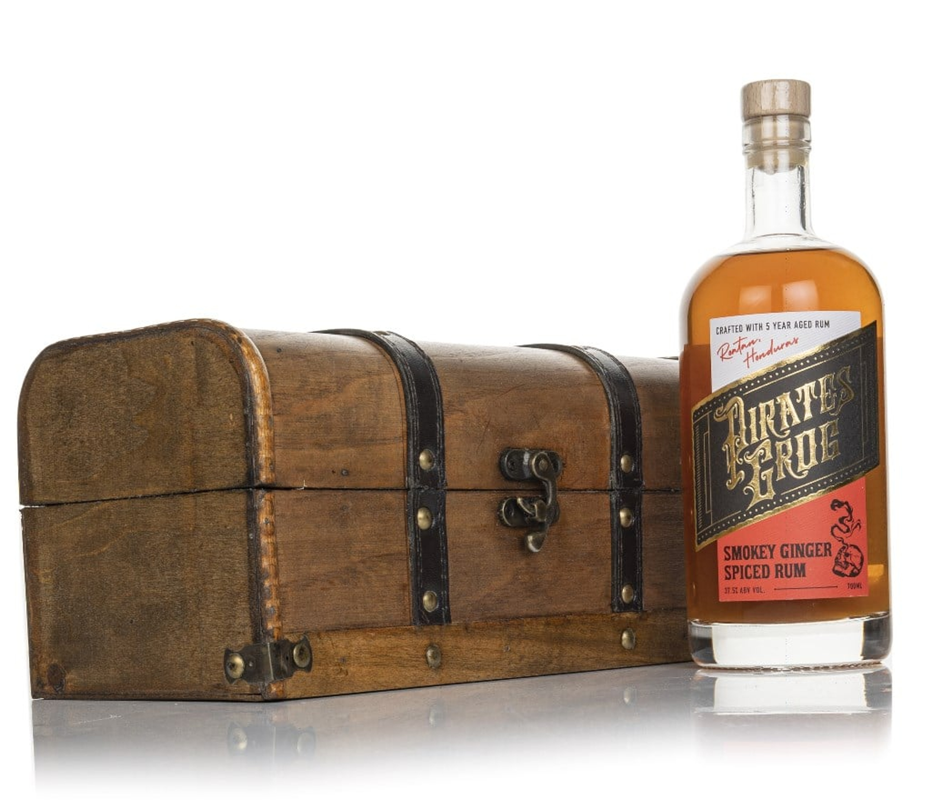 Pirate's Grog Smokey Ginger Spiced Rum Gift Chest 70cl