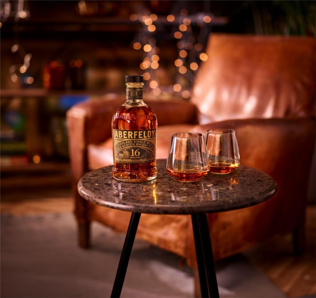 Aberfeldy 16 Year Old 70cl Whisky | Master Of Malt