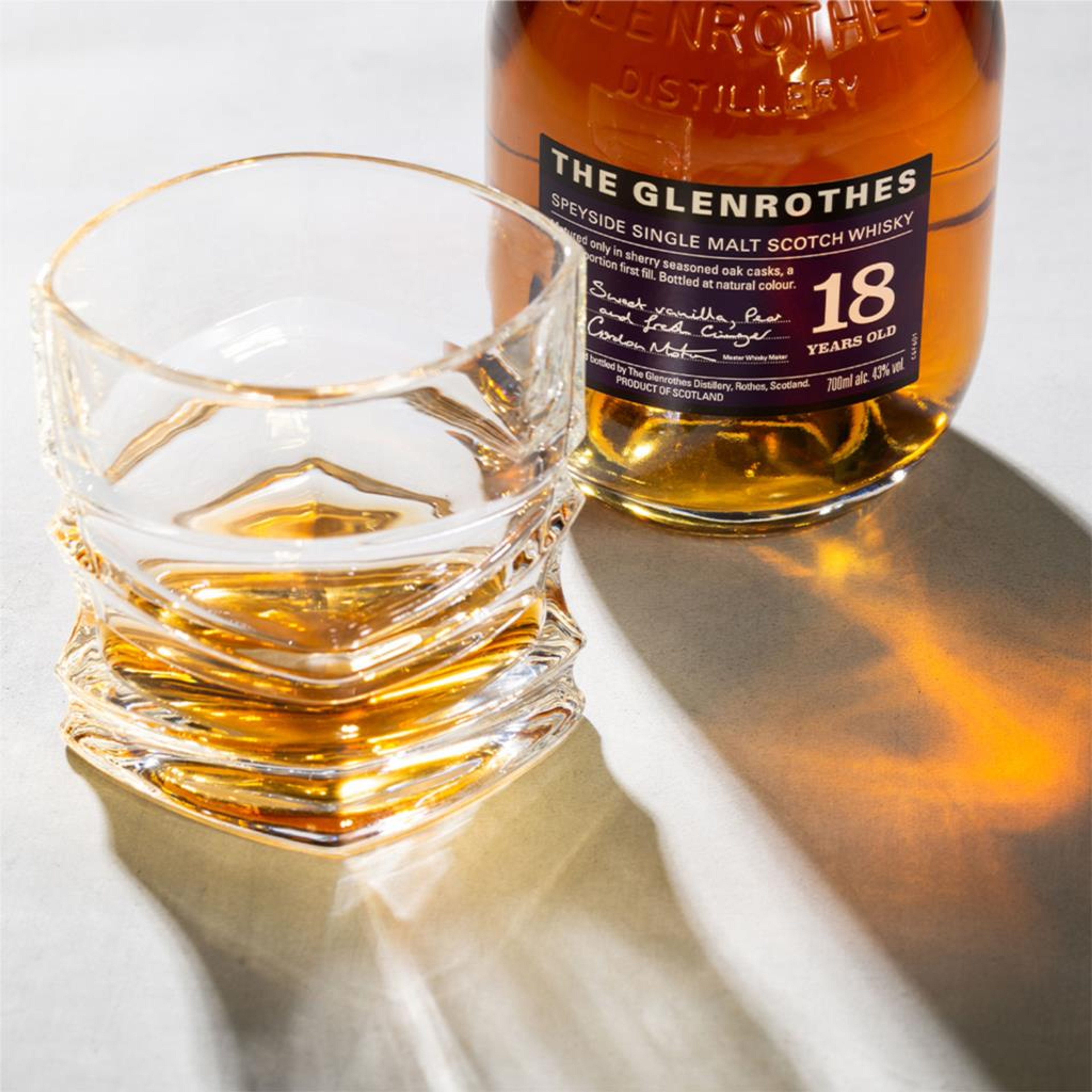 THE GLENROTHES 18年 700ml The Glenrothes 18YO Single Malt Scotch Whisky: Buy Now | Caskers