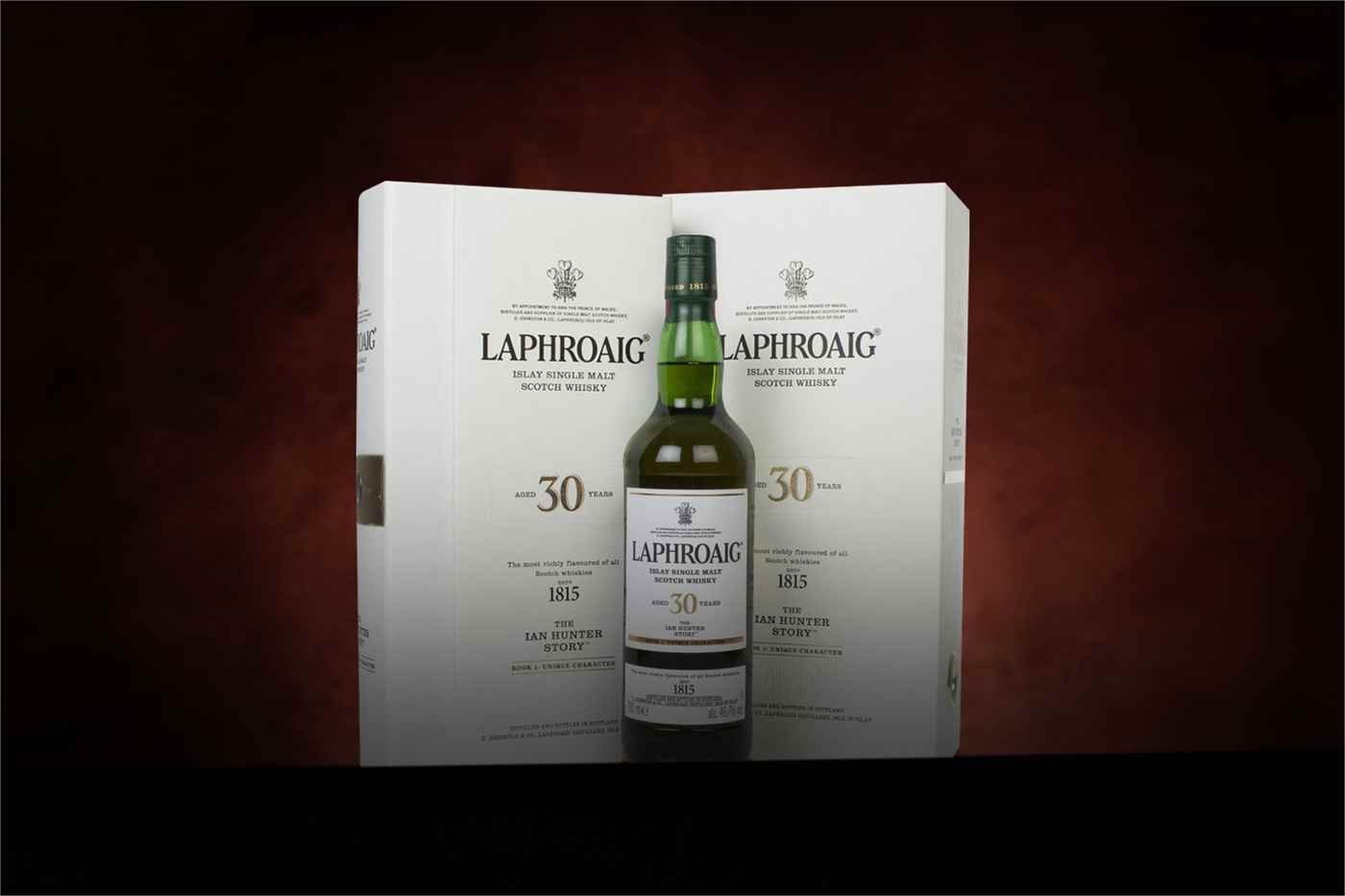 *COMPETITION* Laphroaig 30 Year Old - The Ian Hunter Story Book 1: Unique Character Whisky Ticket 70cl product image