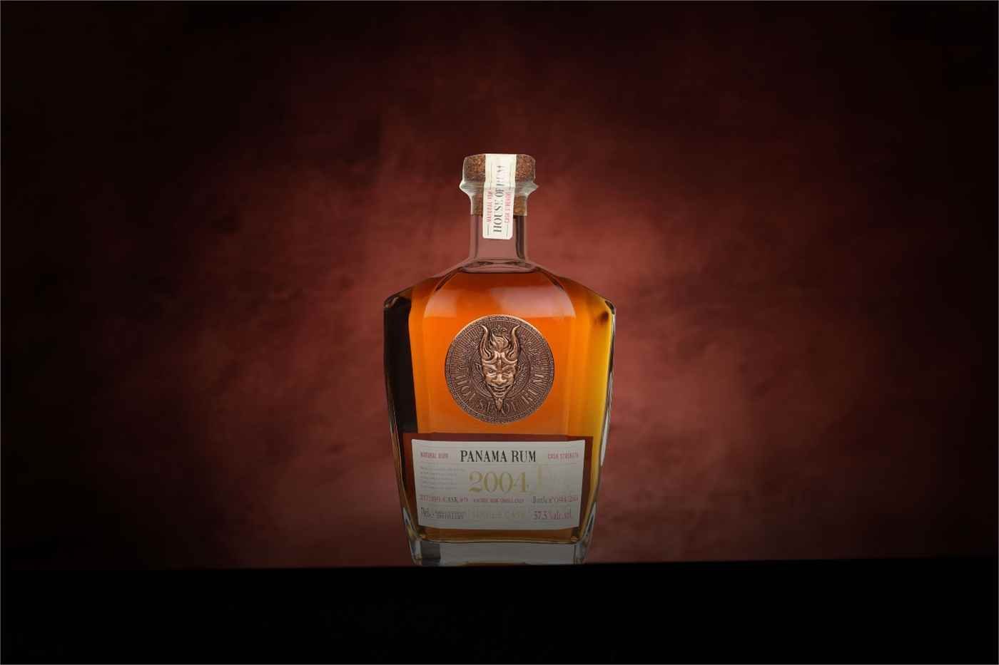 *COMPETITION* Varela Hermanos 19 Year Old 2004 Panama Single Cask Vintage Rum (House of Rum) Ticket 70cl product image