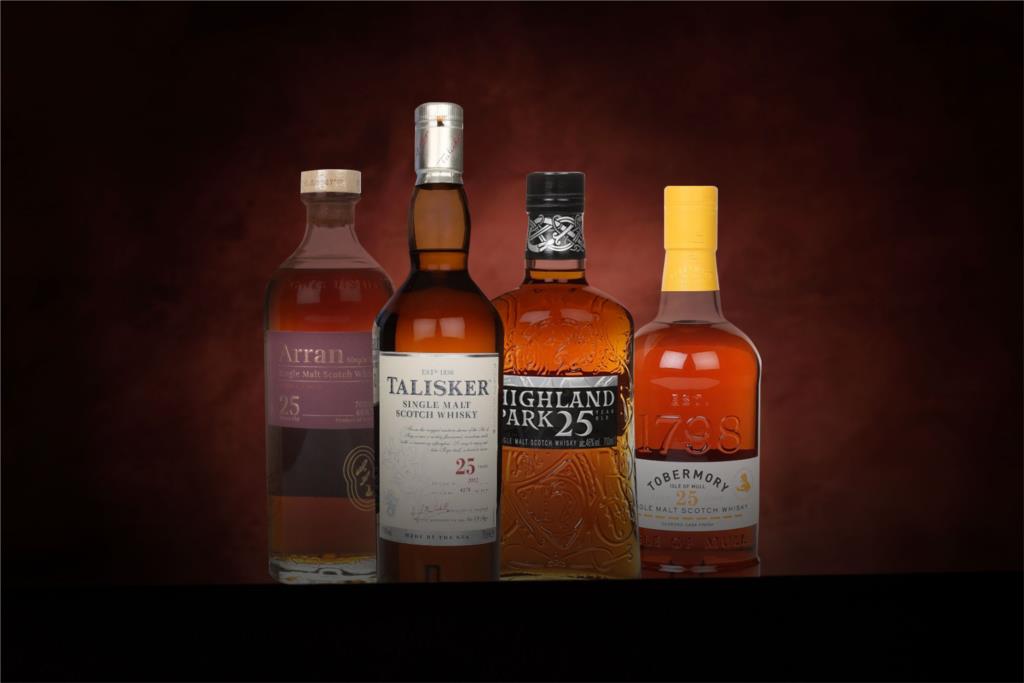 *COMPETITION* Islands 25 Year Old Whisky Collection (4) Ticket 70cl product image