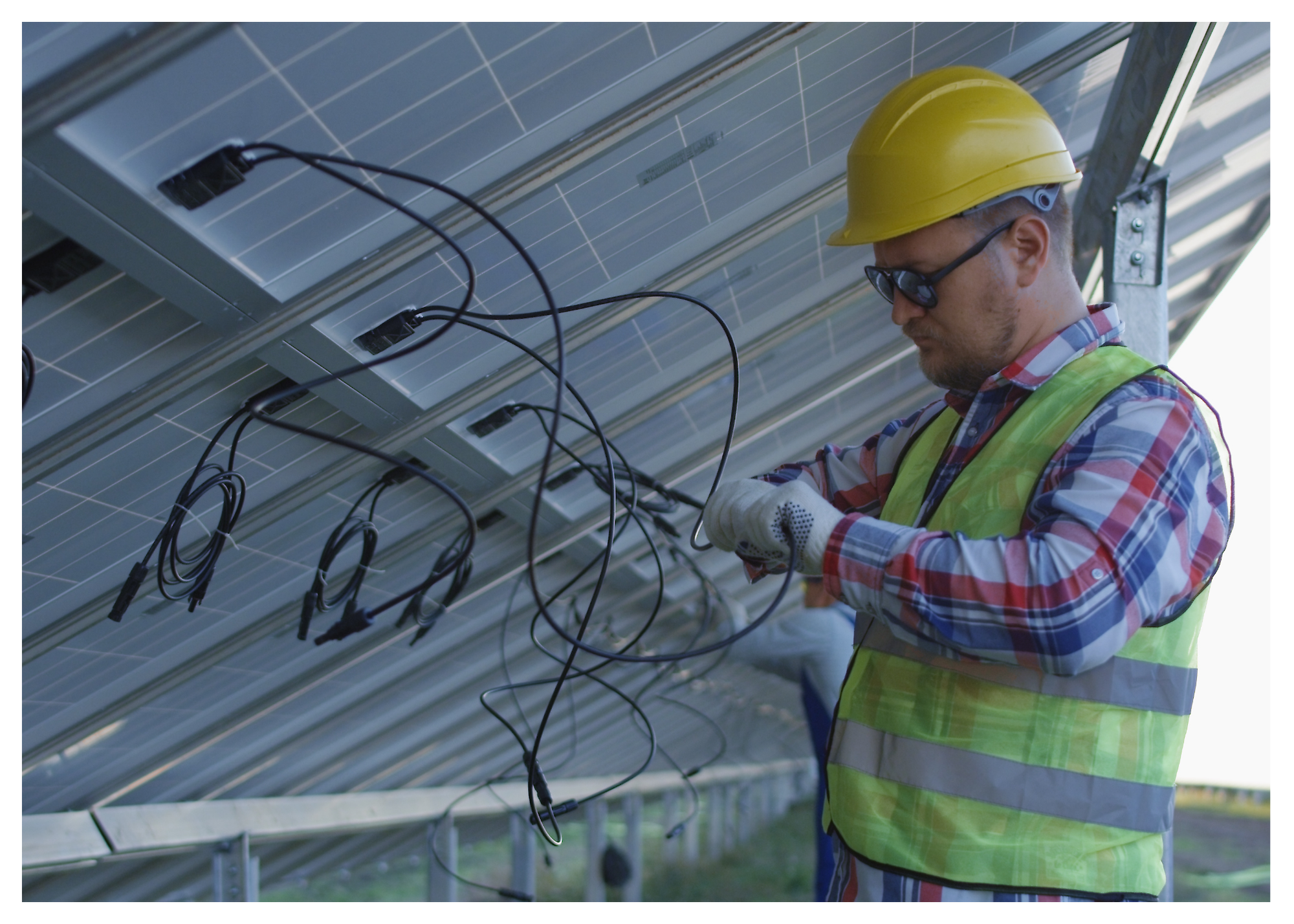 Solar Wire Failure Why Solar Wire Connectors Become Failure Points in the Field - Solar ...